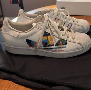 Adidas Pride Love Unites 2020 Mens Size 8. Leather Sneaker.